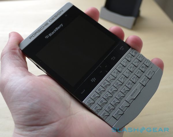 Điện thoại Blackberry Bold 9981
